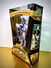 Load image into Gallery viewer, 2010 WWE Defining Moments Figure - “MACHO KING” RANDY SAVAGE (Wrestlemania VII)