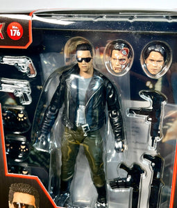 2022 Medicom Toy Mafex - T-800 (The Terminator Ver.) Action Figure No. 176