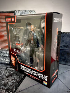 2023 Medicom Toy Mafex - T-800 (The Terminator : Battle Damage Ver.) No. 191