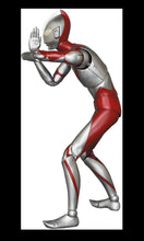 Load image into Gallery viewer, 2021 Medicom Toy Mafex - Shin Ultraman - ULTRAMAN Action Figure (No. 155)