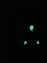 Load image into Gallery viewer, 2024 NECA Exclusive - DRACULA GLOW IN THE DARK Action Figure