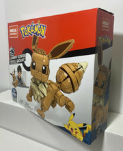 Load image into Gallery viewer, 2020 Mega Construx Wonder Builders Pokémon- JUMBO EEVEE 830pcs Construction Set