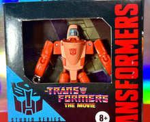 Load image into Gallery viewer, 2022 Hasbro - Transformers: The Movie (1986) - Autobot WHEELE Mini Figure