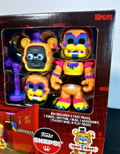 Load image into Gallery viewer, 2023 Funko Snaps!- Five Nights at Freddy&#39;s- GLAM FREDDY w/ DRESSING ROOM Playset