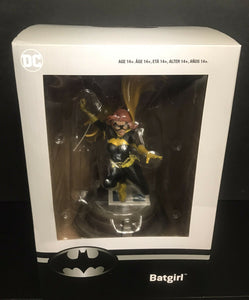 Batgirl Statue, Jim Lee by Chronicle Collectibles GameStop Exclusive DC Comics