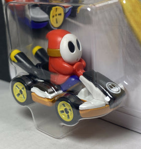 2020 HOT WHEELS MARIO KART: SHY GUY (STANDARD KART) DIE-CAST