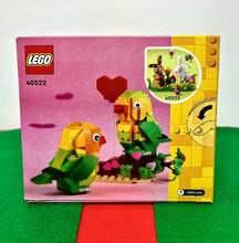 Load image into Gallery viewer, 2024 LEGO Seasonal: Valentine Lovebirds (#40522) 298pcs