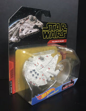 Load image into Gallery viewer, 2019 Hot Wheels Starships - Star Wars: MILLENIUM FALCON (w/ Flight Stand)