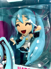 Load image into Gallery viewer, 2022 YouTooz - HATSUNE MIKU (#370) Vinyl Figure