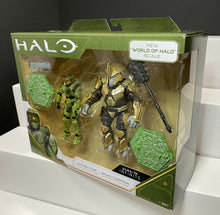 Load image into Gallery viewer, World of HALO Infinite MASTER CHIEF + BRUTE CHIEFTAIN 4&quot; Wicked Cool Toys