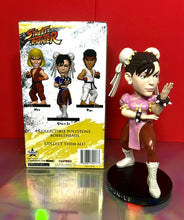 Load image into Gallery viewer, Icon Heroes Capcom - Street Fighter - CHUN-LI (Pink Variant) 8in BobbleHead