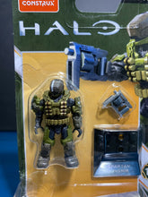 Load image into Gallery viewer, 2020 Mega Construx Pro Builders- Halo Infinite SPARTAN GUNGNIR Minifigure