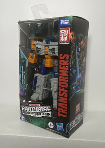 2020 Hasbro Transformers Toys Generations War for Cybertron Trilogy: AIRWAVE