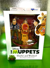Load image into Gallery viewer, 2021 Diamond Select - The Muppets Best of Series 2: Statler &amp; Waldorf 5&quot; Figures