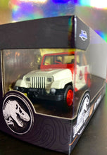 Load image into Gallery viewer, 2021 Jada Toys Hollywood Rides - Jurassic World - JEEP WRANGLER Diecast Vehicle