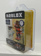 Load image into Gallery viewer, Jazwares Roblox - Haley: The Tech Mage Figure w/ Exclusive Virtual Code