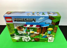 Load image into Gallery viewer, 2022 LEGO Minecraft #21184: The Bakery (154 pcs)