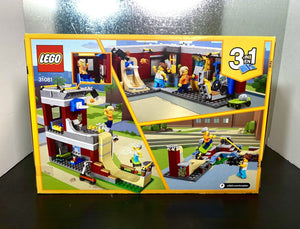 2018 LEGO Creator #31081: Modular Skate House (422 Pieces)