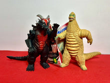 Load image into Gallery viewer, Bandai Ultraman Ultra Hero Series - Herberos &amp; Red King 2-Figure Bundle!