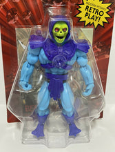 Load image into Gallery viewer, 2020 Mattel -  Masters of the Universe 5.5” Retro Action Figure: SKELETOR