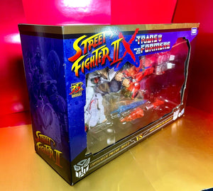 2022 Street Fighter II x Transformers - Optimus Prime (RYU) vs Megatron (BISON)