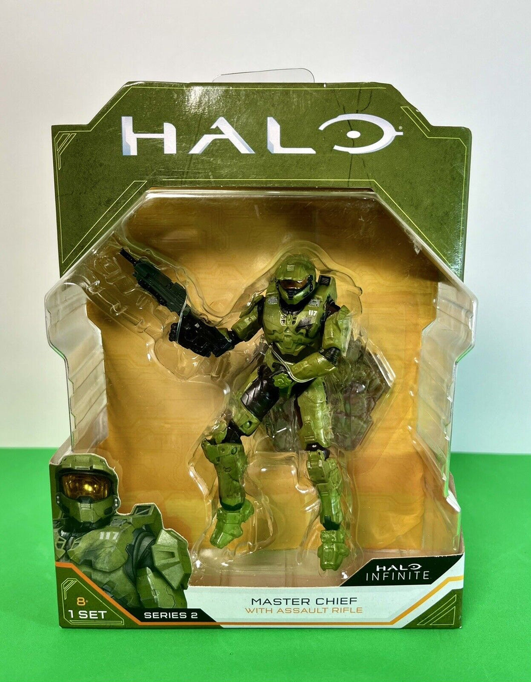 2020 World of Halo Infinite Series 2 4in Figure: MASTER CHIEF (w/ Assault Rifle)