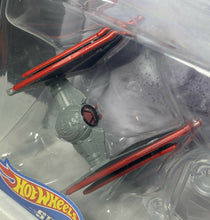 Load image into Gallery viewer, 2019 Star Wars Hot Wheels TIE DAGGER Starship (Die-Cast) - First Appearance!