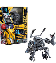 Load image into Gallery viewer, 2022 Hasbro Transformers Studio Series- Buzzworthy Bumblebee - NEST BONECRUSHER