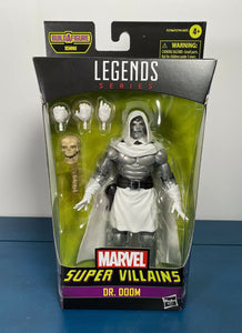 2021 Hasbro Marvel Legends Series Action Figure - Super Villains - DR. DOOM