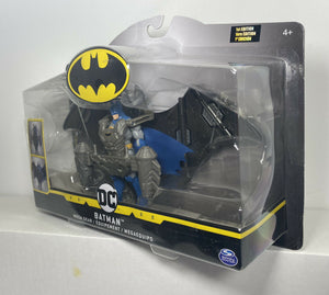 DC The Caped Crusader - BATMAN Mega Gear Deluxe Figure w/ TRANSFORMING ARMOR