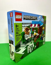 Load image into Gallery viewer, 2022 LEGO Minecraft #21184: The Bakery (154 pcs)