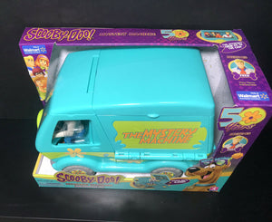 Scooby-Doo Mystery Machine & Fred Action Figure Exclusive 50 Years