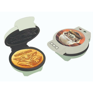 Disney Star Wars - The Mandalorian - THE CHILD Non-Stick Waffle Maker