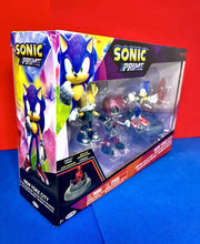 Load image into Gallery viewer, 2023 JAKKS Sonic Prime New Yoke City 3-Pack - Sonic, Tails Nine, &amp; Rusty Rose