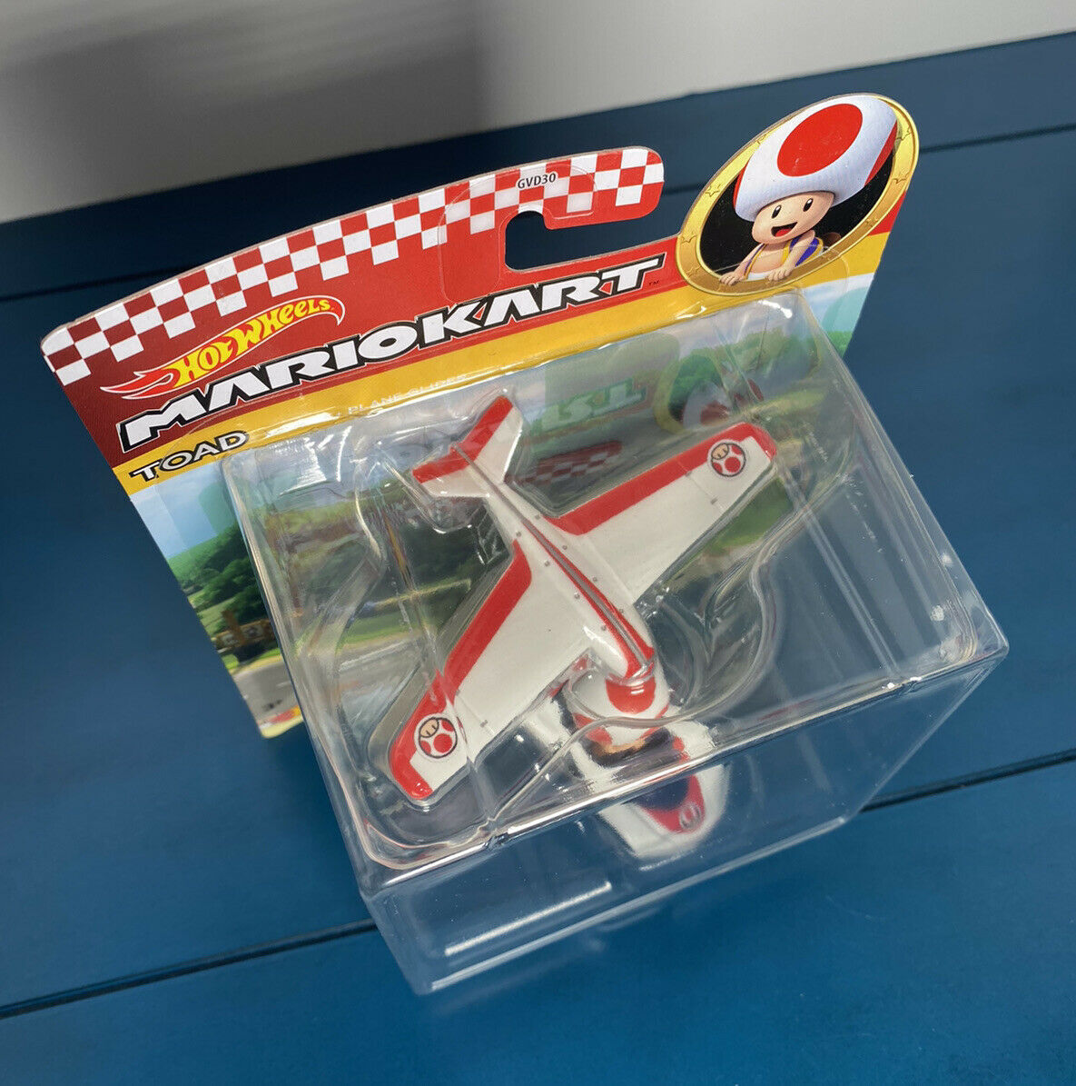 Toad P-wing Plane Glider Mario Kart Hot Wheels -  Singapore